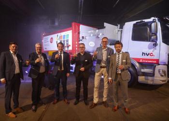 VDL presents first electric vehicles for waste collection